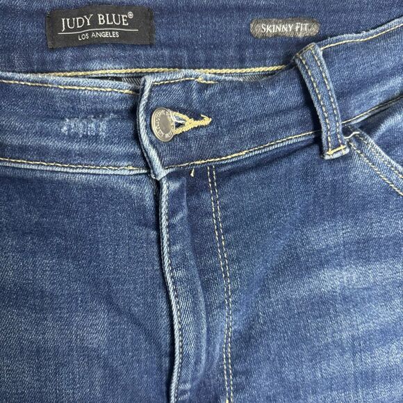 Judy Blue Plus Size 24W Mid Rise Raw Hem Destroyed Skinny Jeans - Picture 4 of 9